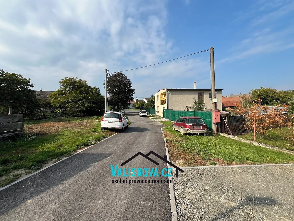 Prodej stavebního pozemku 936 m²